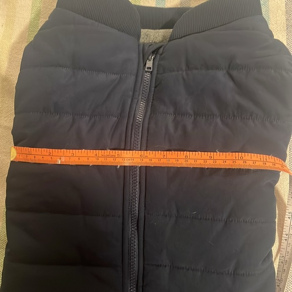 Dog cold-weather coat (multiple sizes available) - Picture 10 of 10